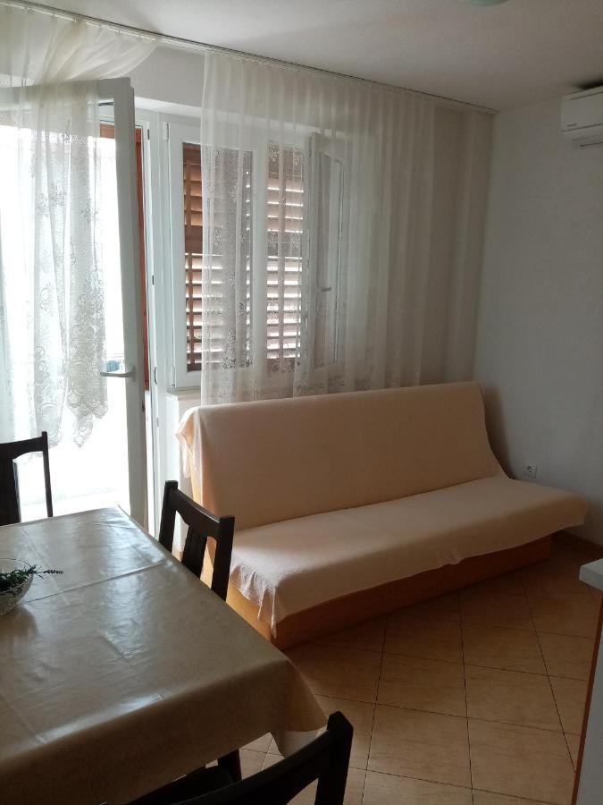 Apartments Iva Baska Voda Bagian luar foto